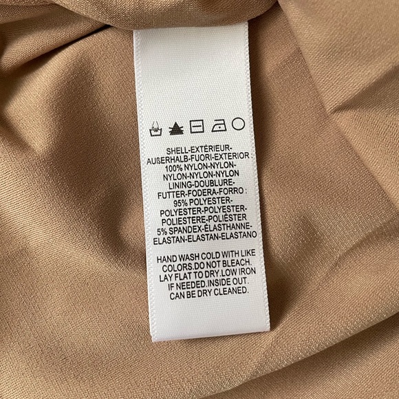 Dress the Population Blair Floral Lace Dress. - Picture 16 of 17